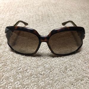 Gucci sunglasses